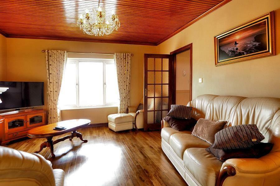 Hillcrest View Bed and Breakfast Kilrush Buitenkant foto